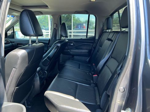 Used 2017 Honda Ridgeline RTL-E image 12