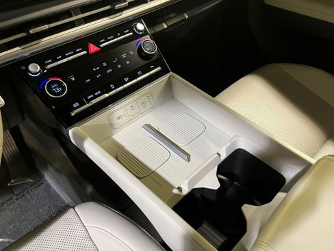 Used 2025 Hyundai Santa Fe SEL image 41