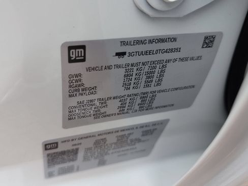 New 2026 GMC Sierra 1500 AT4 w/ AT4 Preferred Package AWD/4WD image 35