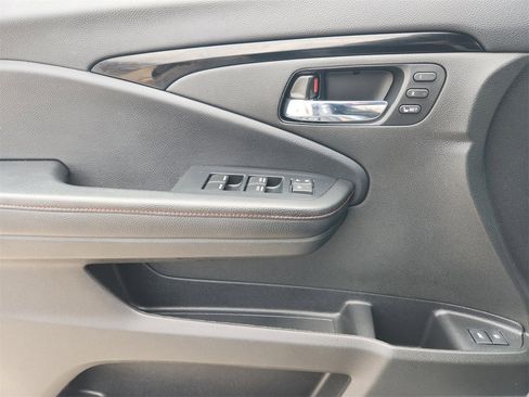 Certified 2022 Honda Pilot Black Edition image 22