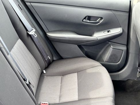 Certified 2025 Nissan Sentra SV image 11