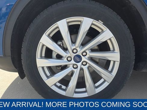 Used 2022 Ford Escape Titanium w/ Titanium Elite Package image 10