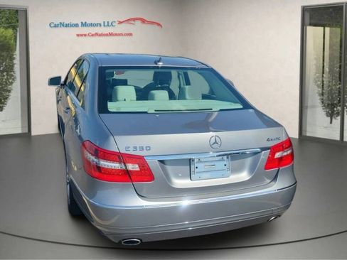 Used 2011 Mercedes-Benz E 350 4MATIC Sedan image 6