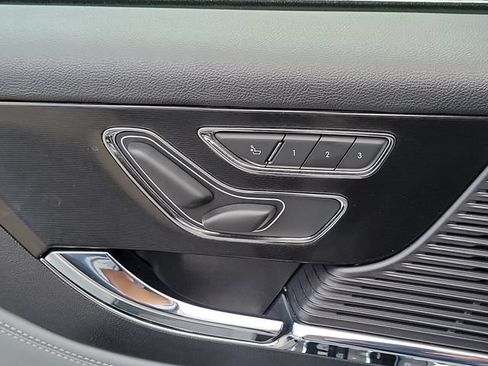 Certified 2022 Lincoln Corsair FWD image 16