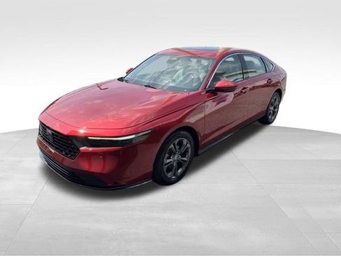 Certified 2025 Honda Accord EX-L image 13