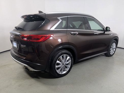 Used 2020 INFINITI QX50 Luxe w/ Navigation Package image 8