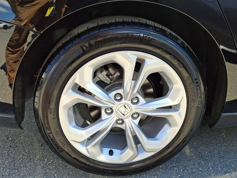 Used 2025 Honda Accord LX image 9