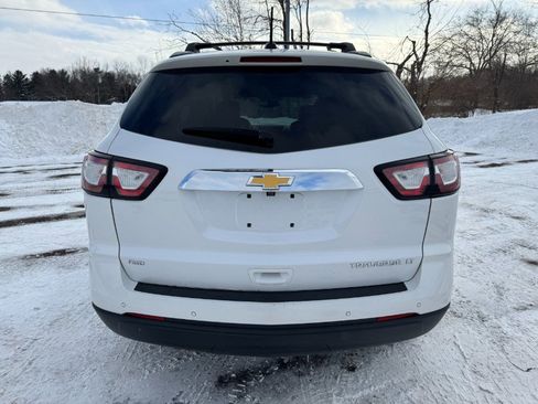 Used 2016 Chevrolet Traverse LT image 4