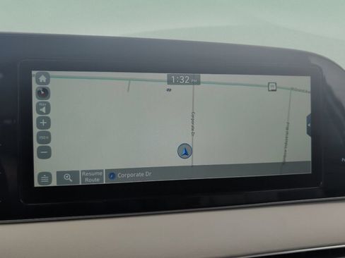 Used 2021 Hyundai Palisade Limited FWD image 22