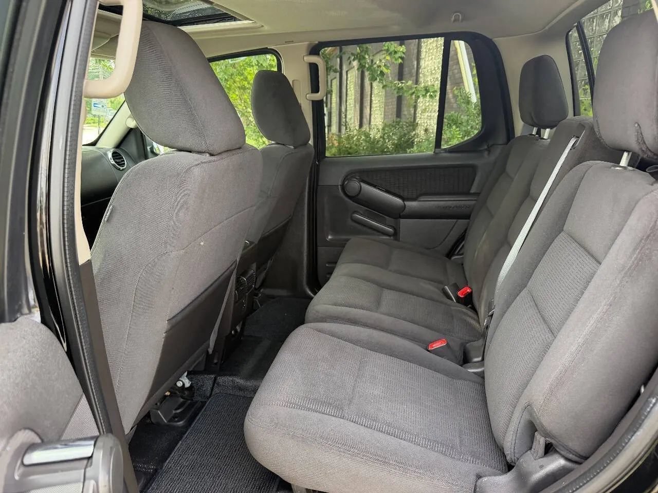 Used 2009 Ford Explorer Sport Trac XLT AWD/4WD image 40