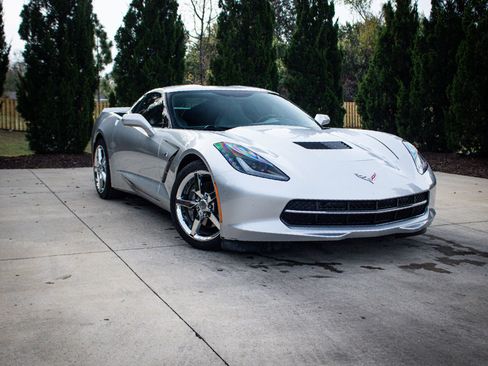 Used 2014 Chevrolet Corvette Stingray Coupe w/ 3LT Preferred Equipment Group image 2