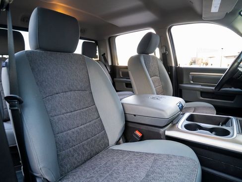 Used 2018 RAM 1500 Big Horn image 11