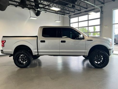 Used 2018 Ford F150 XLT AWD/4WD image 9