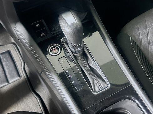 Used 2024 Nissan Kicks SV FWD image 23