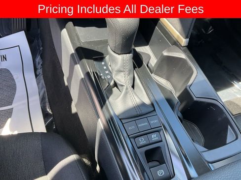 Used 2025 Toyota Camry LE FWD image 10
