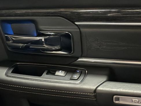 Used 2017 RAM 1500 Limited image 21