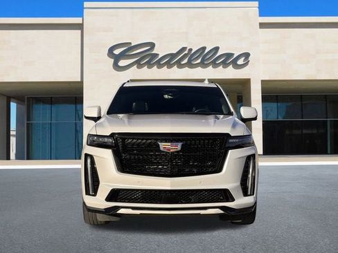 Used 2023 Cadillac Escalade V w/ LPO, Floor Liner Package image 8