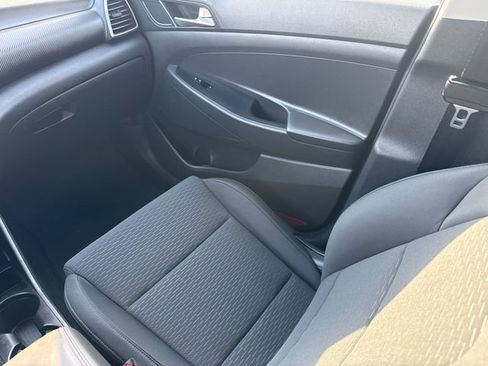Used 2020 Hyundai Tucson SE FWD image 15
