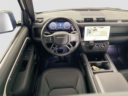 New 2026 Land Rover Defender 110 X-Dynamic SE AWD/4WD image 23