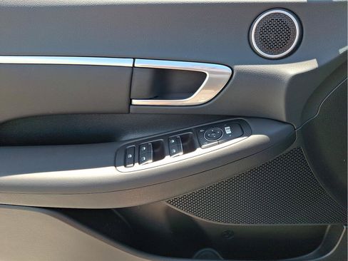 Used 2023 Hyundai Sonata SEL FWD image 23