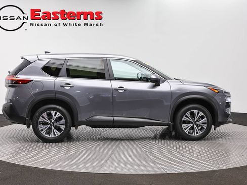 Used 2023 Nissan Rogue SV AWD/4WD image 4