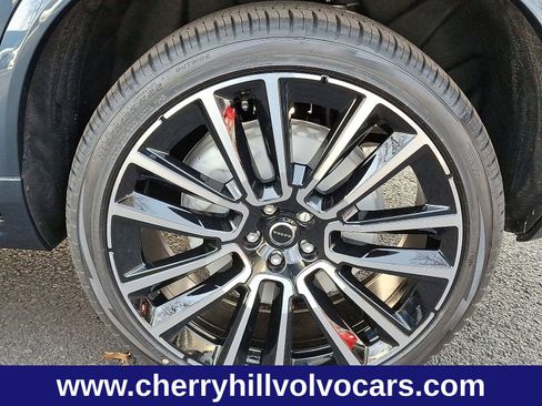 New 2026 Volvo XC90 B6 Plus w/ Protection Package Premier image 6