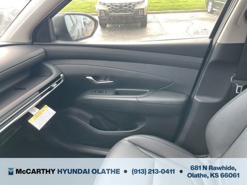 Used 2025 Hyundai Tucson SEL FWD image 32