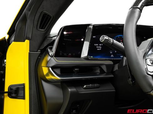 Used 2026 Chevrolet Corvette Z06 RWD image 38