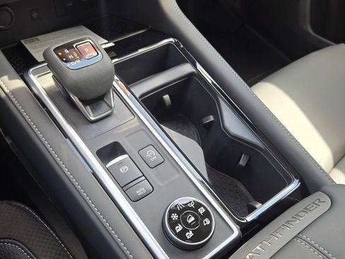 New 2026 Nissan Pathfinder SL AWD/4WD image 26