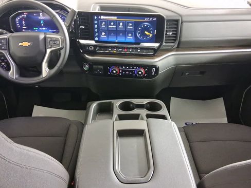 New 2026 Chevrolet Silverado 1500 LT w/ Convenience Package II image 27