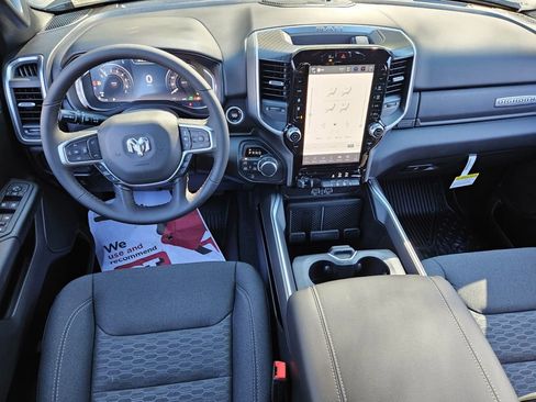 New 2026 RAM 1500 Big Horn AWD/4WD image 13