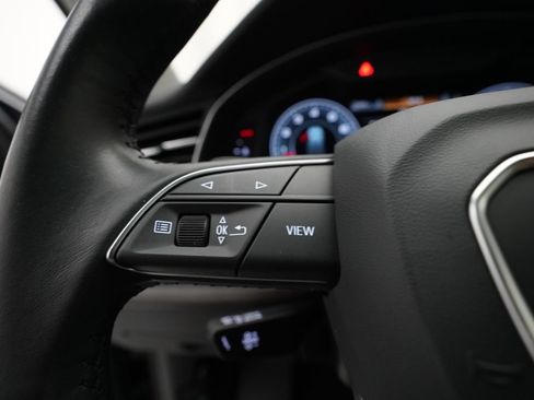 Used 2020 Audi Q7 3.0T Premium AWD/4WD image 18