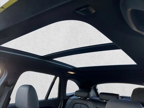 Used 2020 BMW X1 xDrive28i w/ Convenience Package image 14