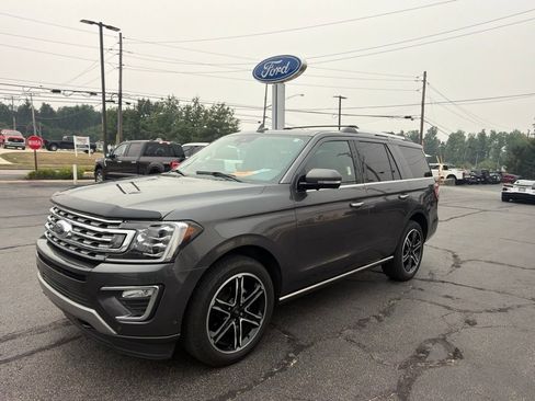 Used 2021 Ford Expedition Limited AWD/4WD image 4