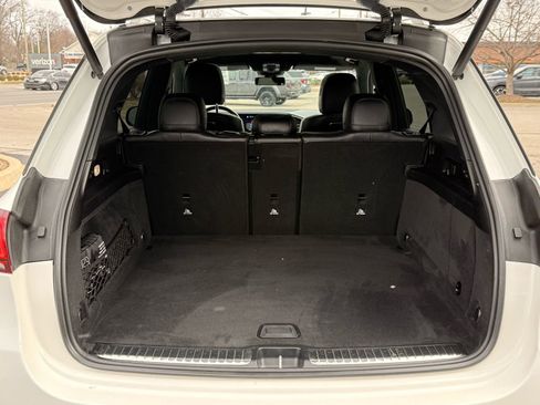 Used 2020 Mercedes-Benz GLE 350 4MATIC w/ Premium Package image 32