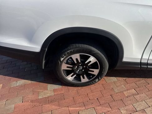 Used 2020 Honda Ridgeline RTL image 15