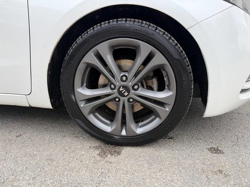 Used 2016 Kia Forte EX FWD image 30