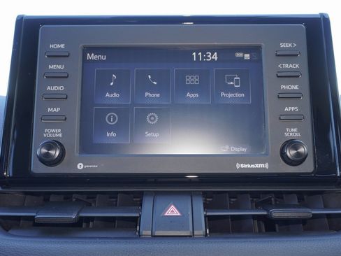 Used 2020 Toyota RAV4 XLE image 16