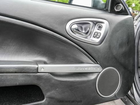 Used 2002 Aston Martin Vanquish RWD image 41