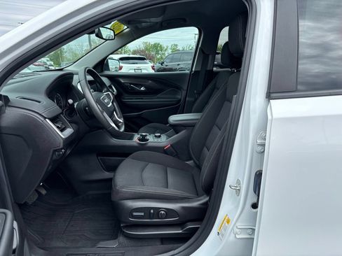 Used 2023 GMC Terrain SLE w/ Driver Convenience Package FWD image 15