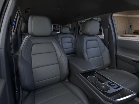 New 2027 Chevrolet Equinox LT w/ Convenience Package II FWD image 16