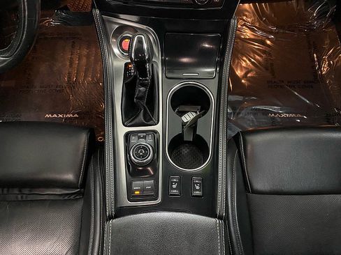 Used 2018 Nissan Maxima 3.5 SV image 21