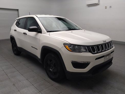 Used 2018 Jeep Compass Sport FWD image 13