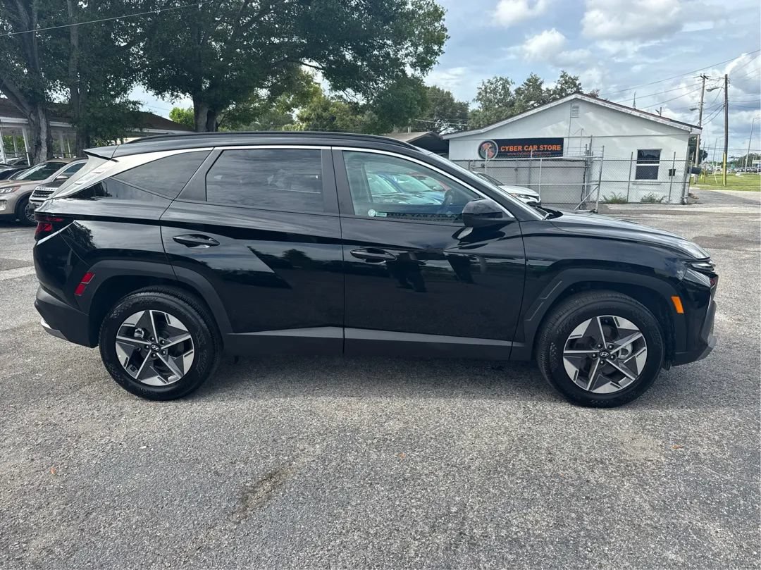 Used 2026 Hyundai Tucson SEL Plus AWD/4WD image 4