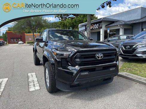 Used 2024 Toyota Tacoma SR5 AWD/4WD image 1