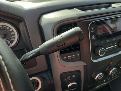 Used 2017 RAM 2500 Tradesman w/ Chrome Appearance Group AWD/4WD image 23