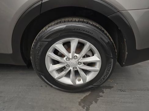 Used 2018 Kia Sorento LX FWD image 16