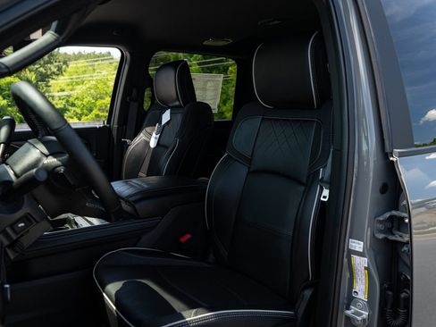 New 2026 RAM 3500 Limited AWD/4WD image 25
