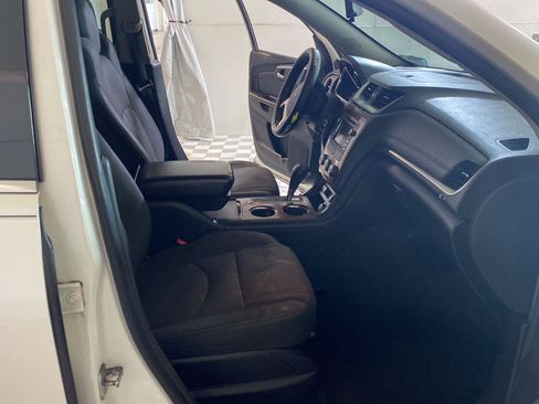 Used 2014 Chevrolet Traverse LT w/ All-Star Edition FWD image 31