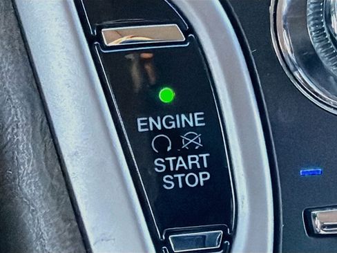 Used 2020 Lincoln Nautilus Reserve w/ Equipment Group 201A FWD image 35
